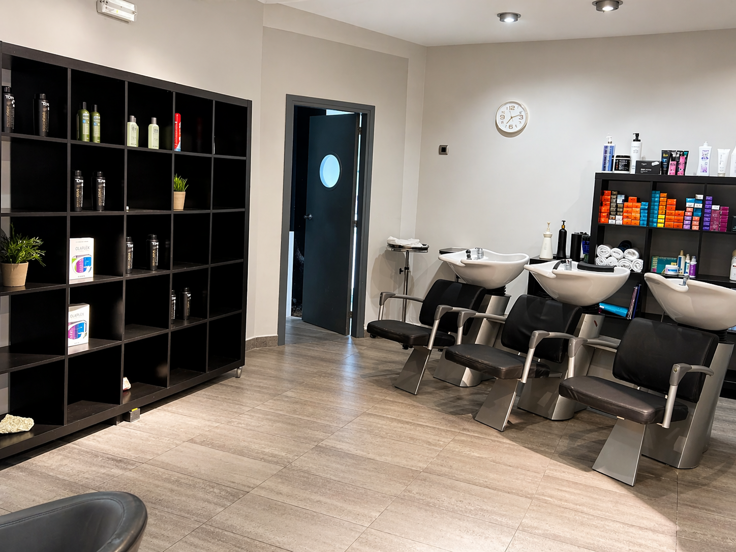 Zona de lavado y productos profesionales